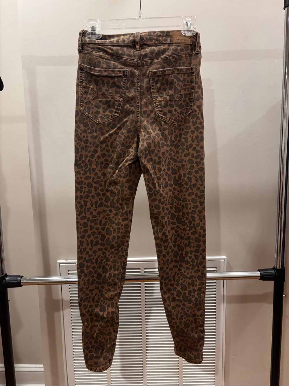 American Eagle Tan and Dark Brown Leopard Stretch Jeans - Picture 4 of 5